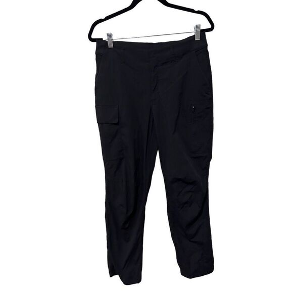 Athleta Trekkie Utility Cargo Pant Black Size 10 Athletic Yoga Versatile Nylon - Picture 1 of 13
